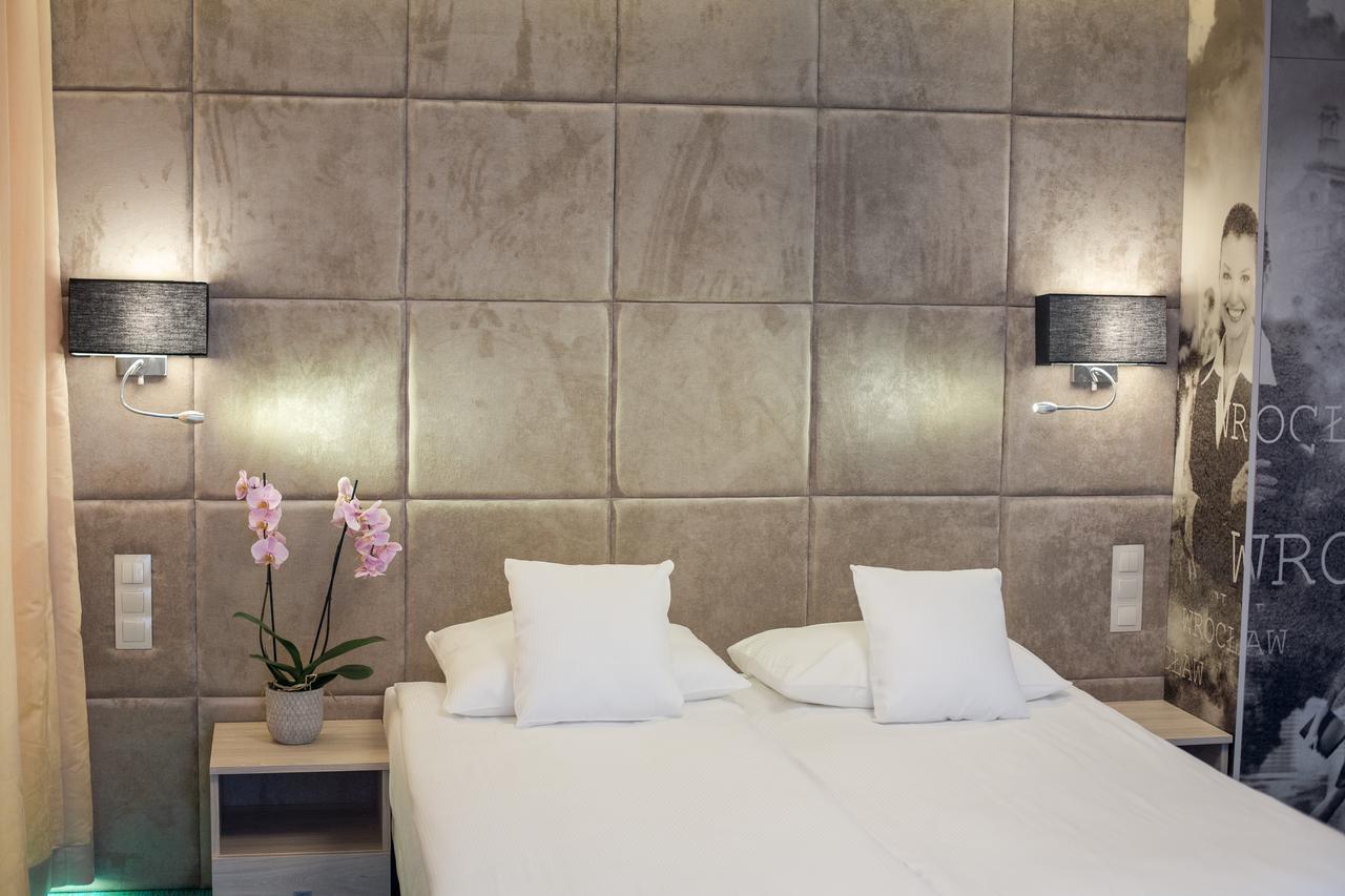 Citi Hotel'S فروتسواف المظهر الخارجي الصورة